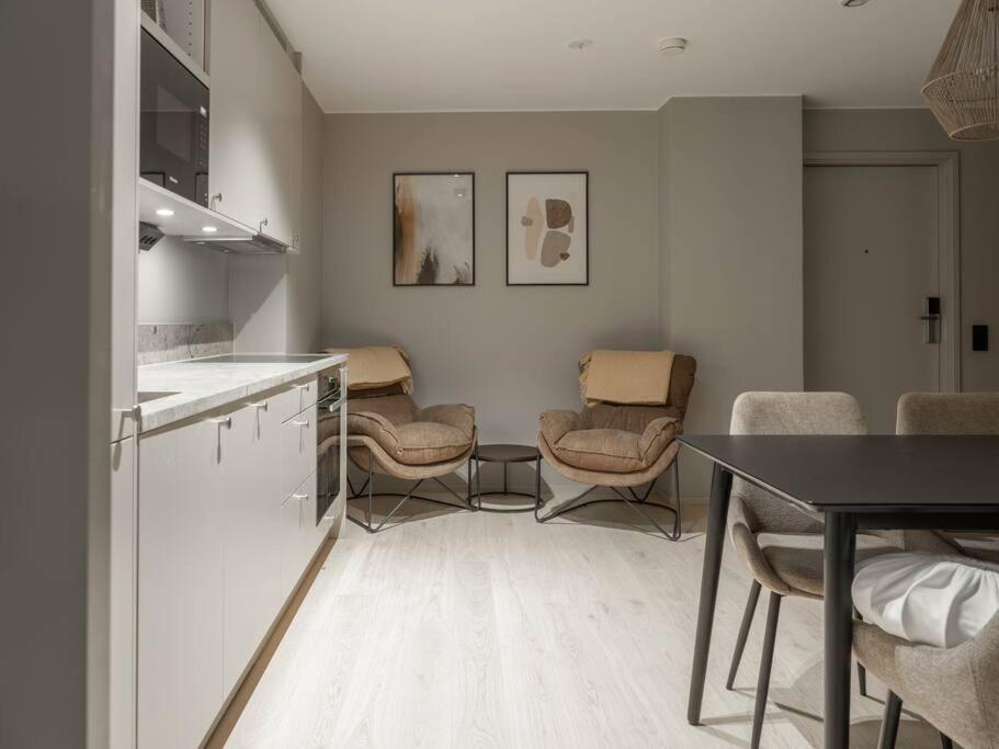 Mountain Retreat For 4 In Are Ski-In Ski-Out Apt- No Windows Экстерьер фото